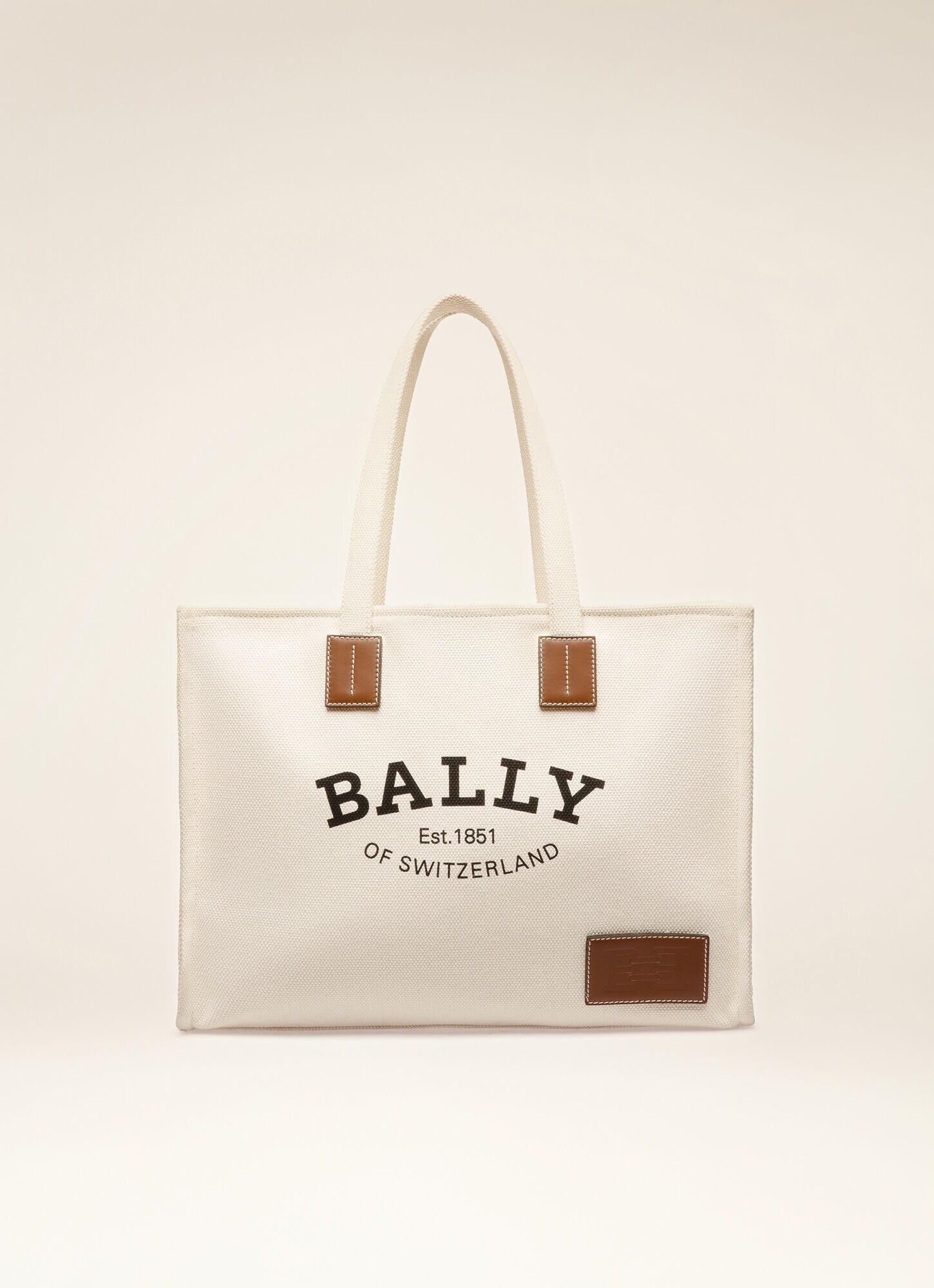 bally crystalia tote bag
