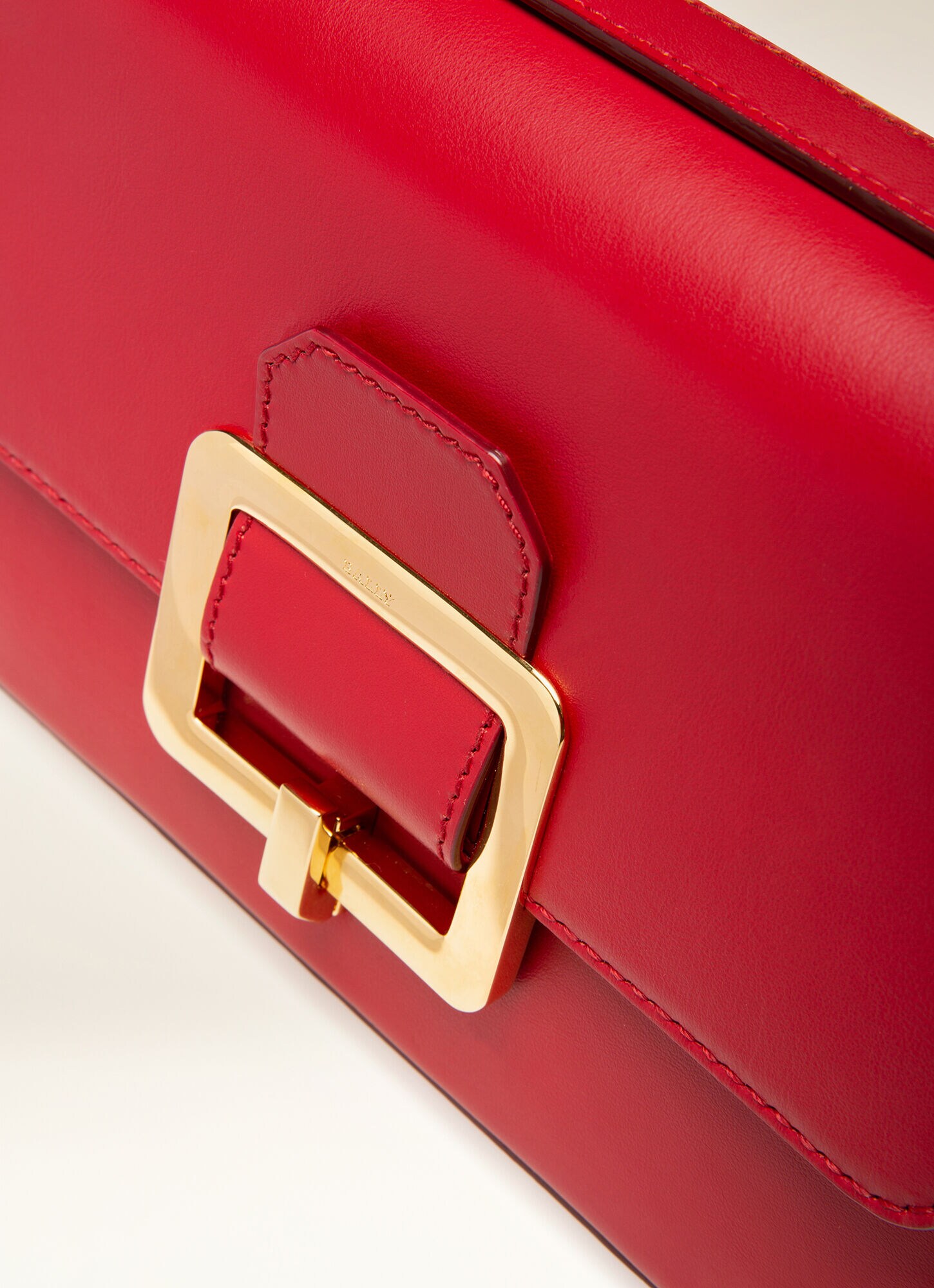 bally shoulder bag