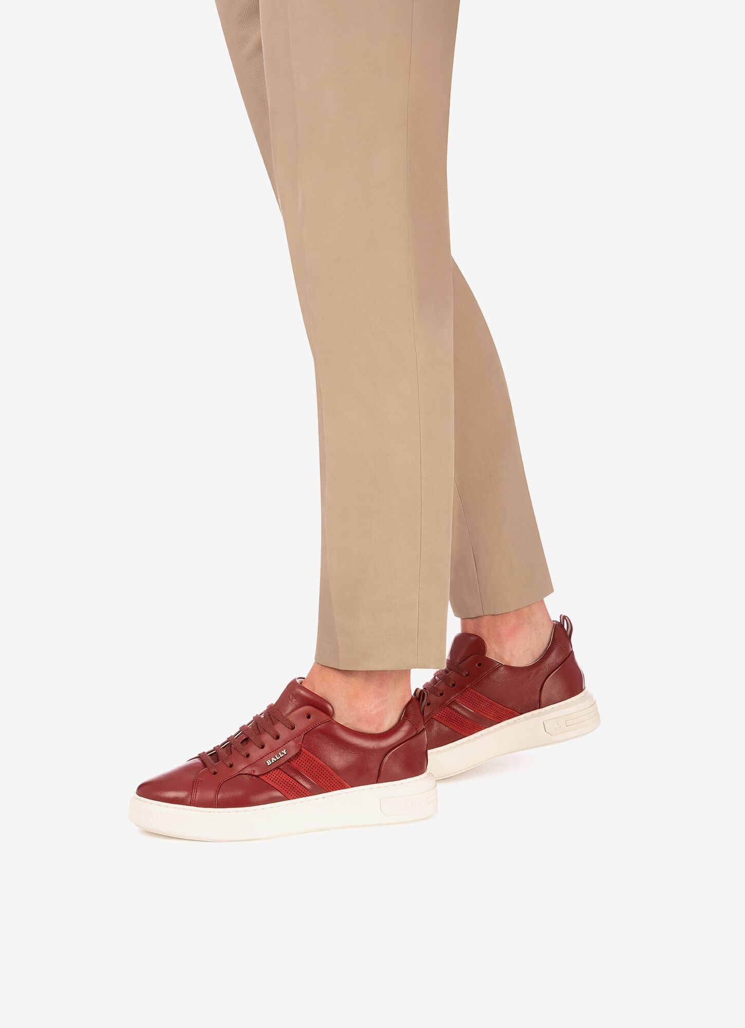 new balance anti slip shoes