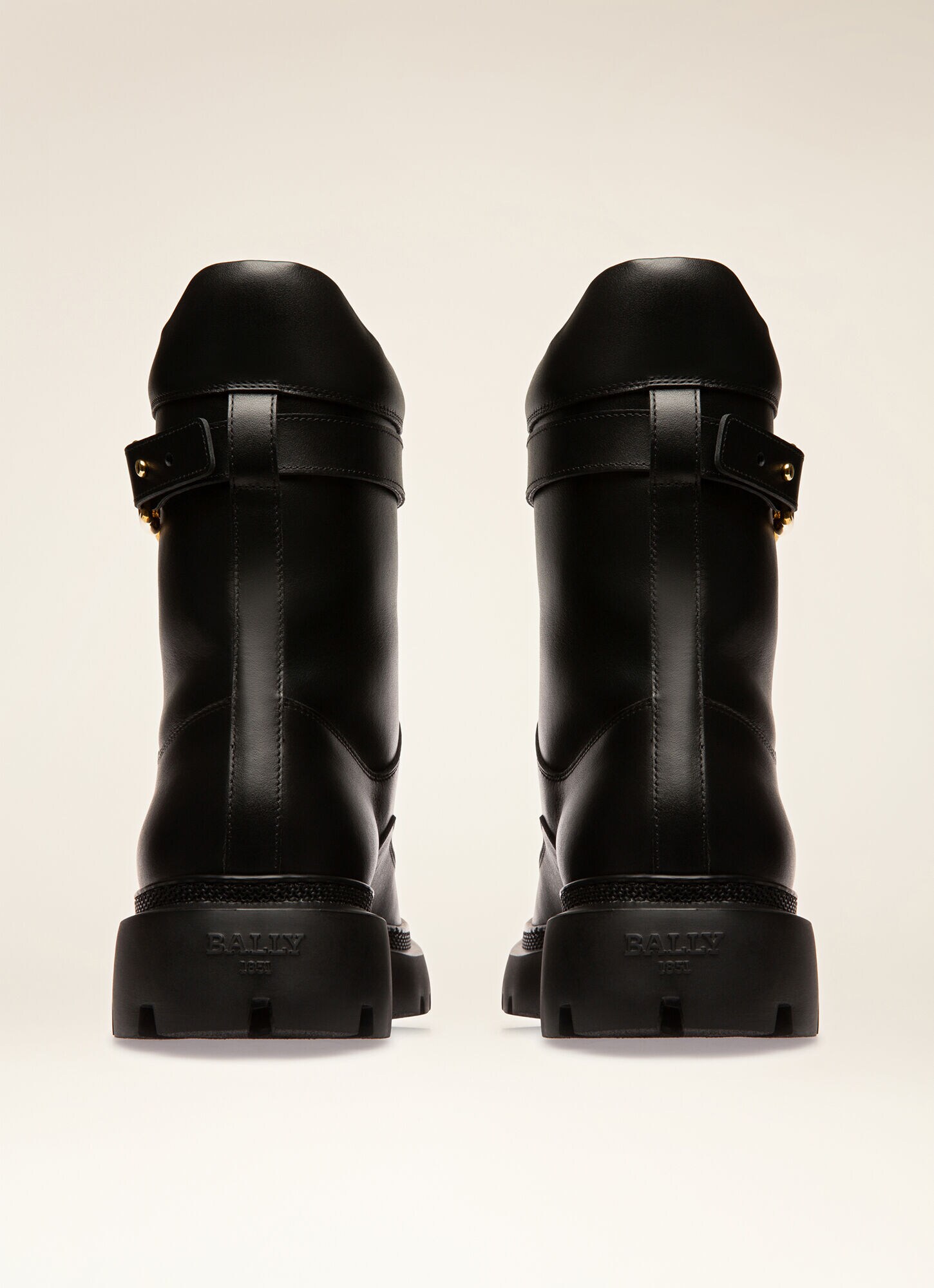 how to clean suede boots with salt stains