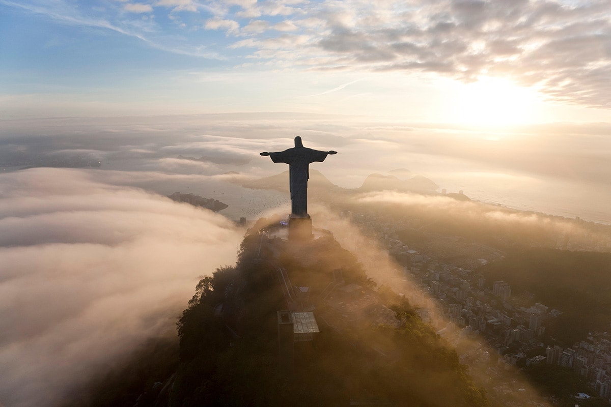 Sunrise over statue of Christ the Redeemer