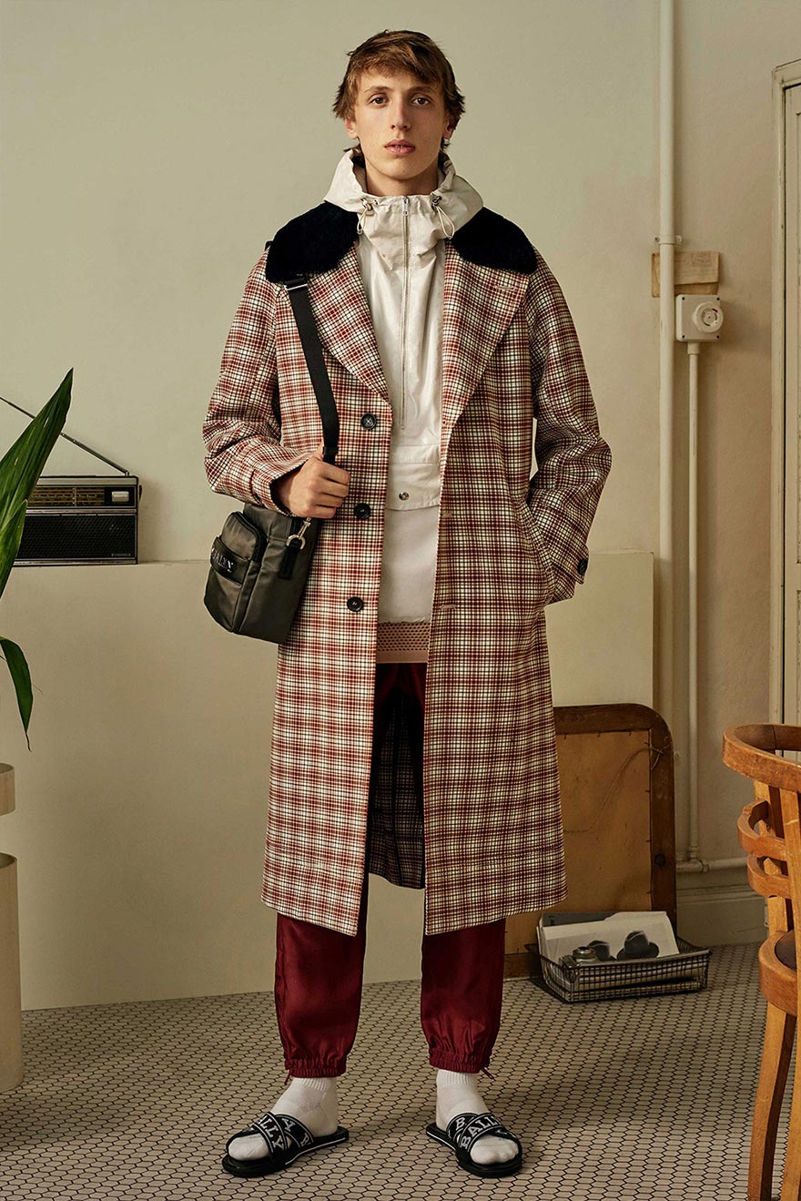 look-18