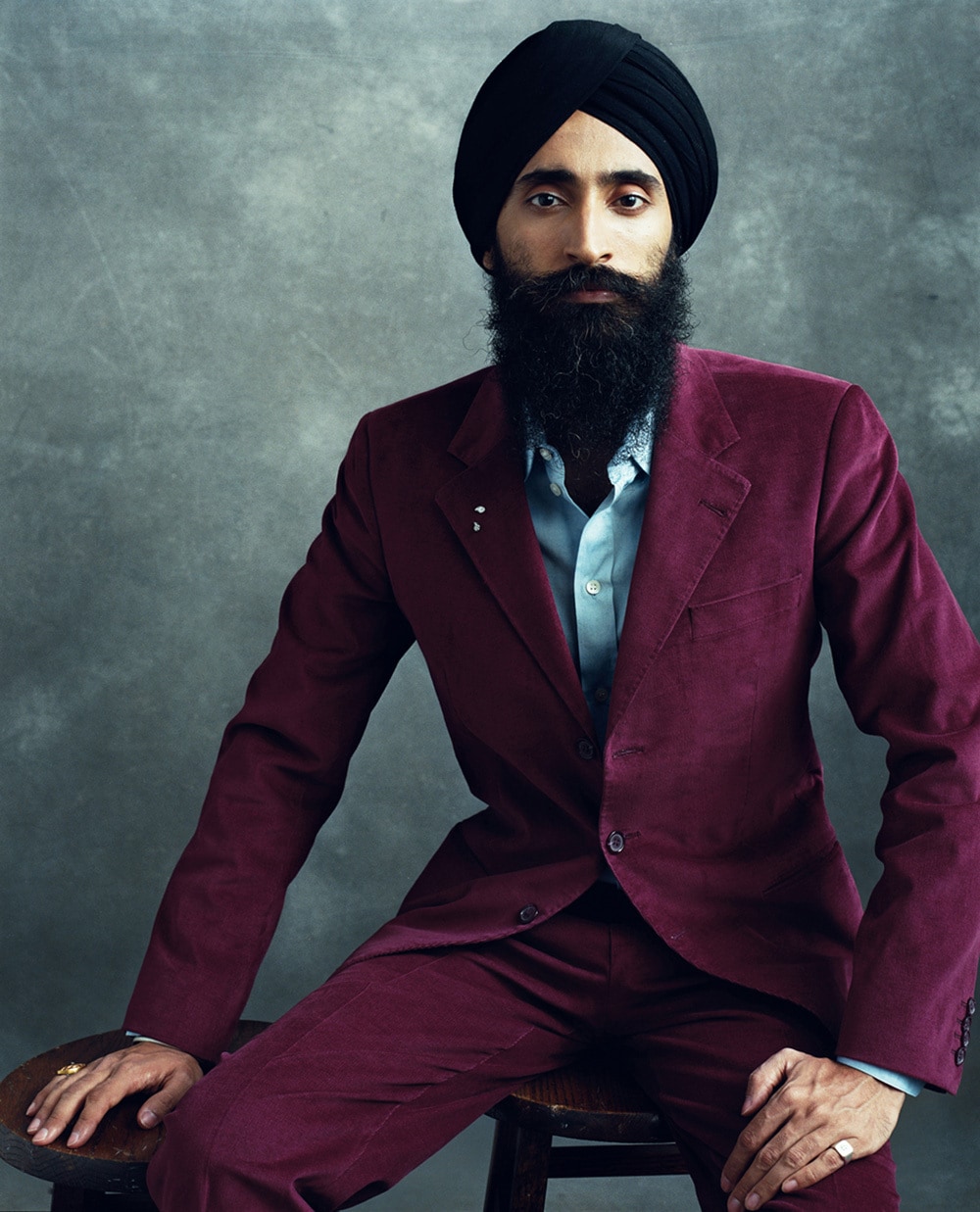 Maroon pant coat with turban best sale
