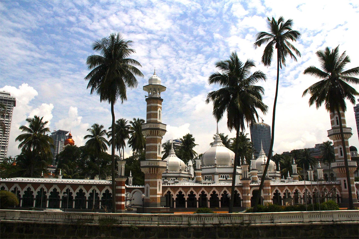 Image of the Masjid Jamek Mosque in Kuala Lumpur